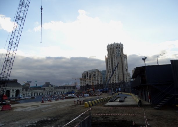 Строительство многофункционального торгового комплекса Павелецкая Плаза.