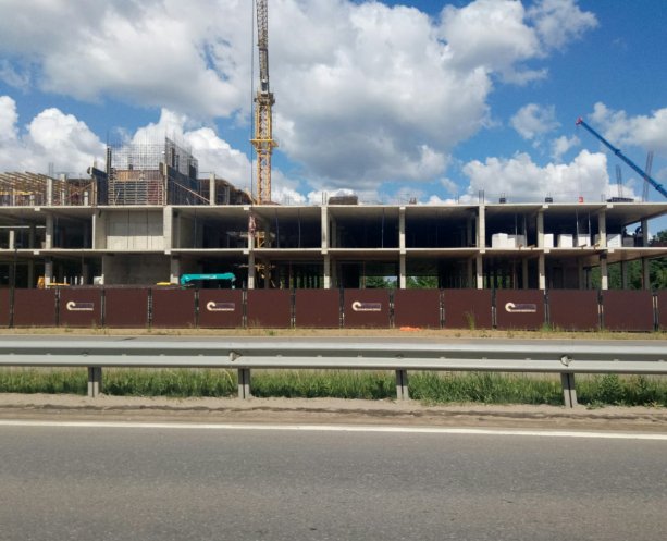 Строительство нового многофункционального торгового комплекса в Солнечногорске.