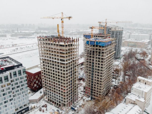 Продолжается строительство проекта Новоданиловская 8 от Самолет Девелопмент.