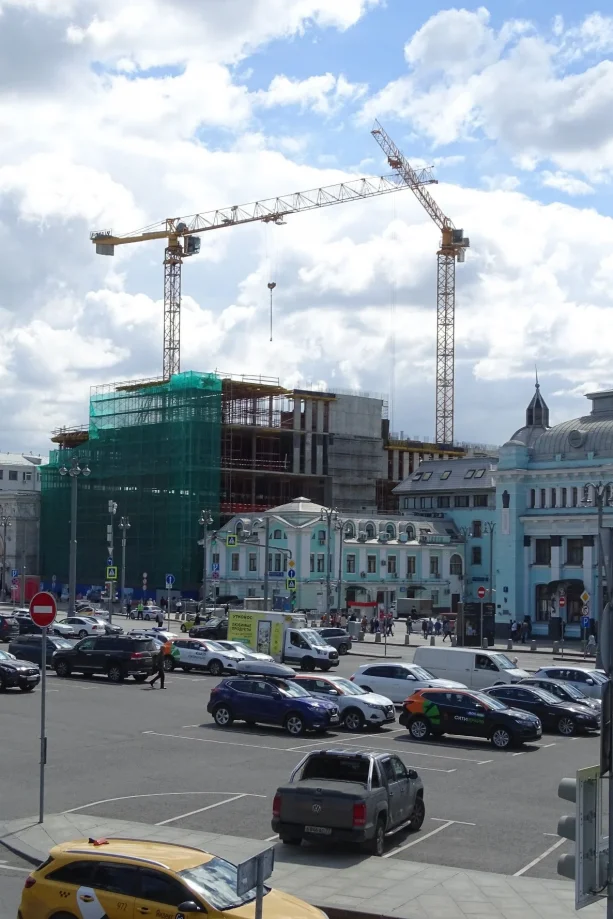 Строительство Торгово-офисного центра AfiMoll Тверская.