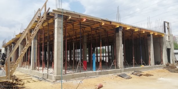 Строящийся многофункциональный комплекс в Северном Бутово