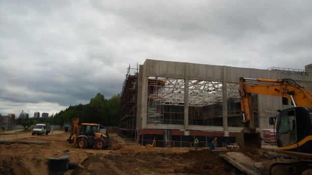 Новый строящийся спортивный комплекс в районе Крюково Зеленоградского округа.