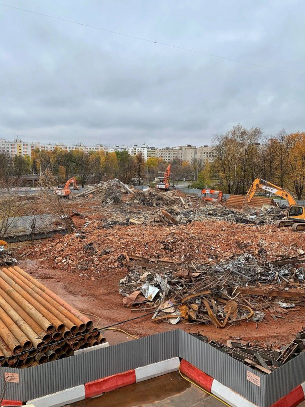 Активная реконструкция кинотеатра «Витязь».