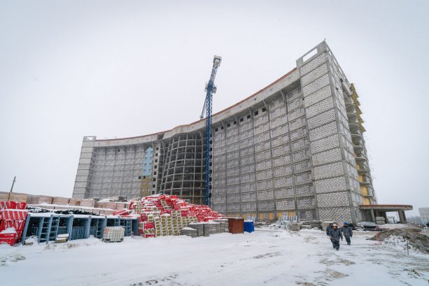 Монолитстрой строит Центральную больницу на 1100 коек в г. Нижневартовске