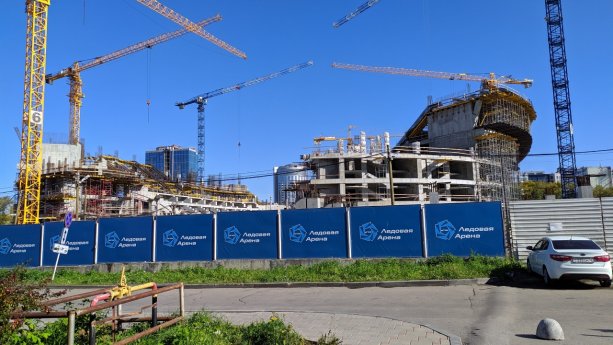 Продолжается строительство крупнейшей Ледовой арены УГМК Екатеринбург.