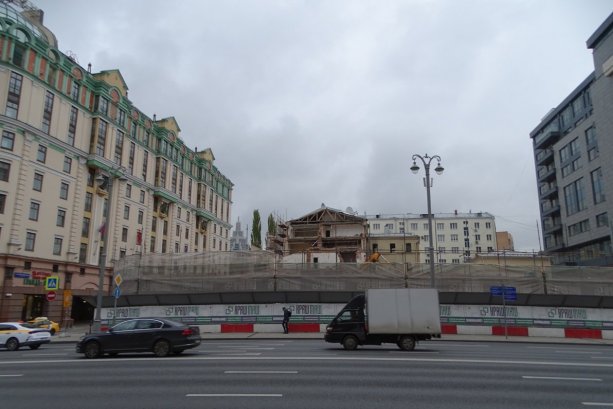 Строительство нового гостиничного комплекса Тверская 24.