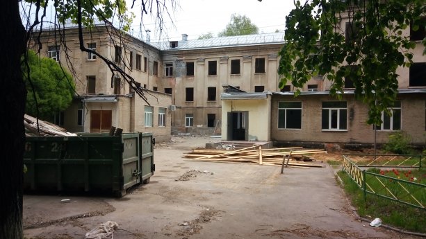 Строительство крупной школу для 825 учеников Ново-Молоково.