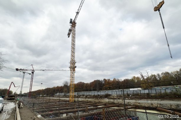 ​Строящийся Многофункциональный Комплекс DIUS на улице Академика Ильюшина, 21