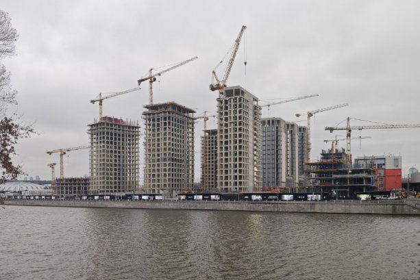 Строительство многофункционального жилого комплекса Luzhniki Collection.
