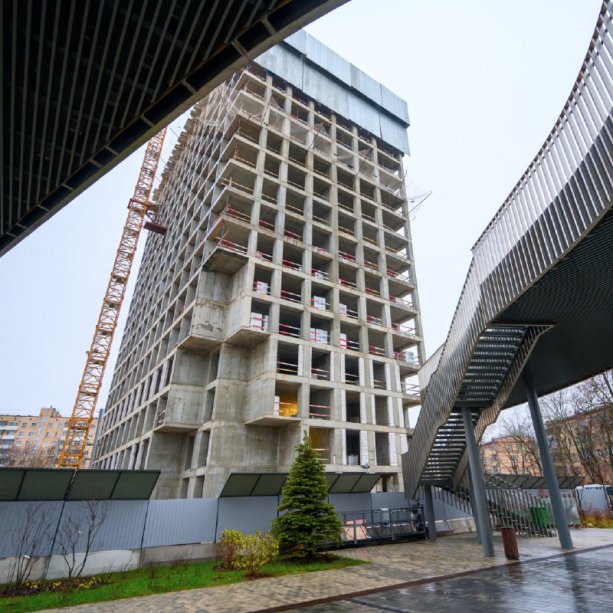 Строительство крупного ЖК VERY 3-й этап.