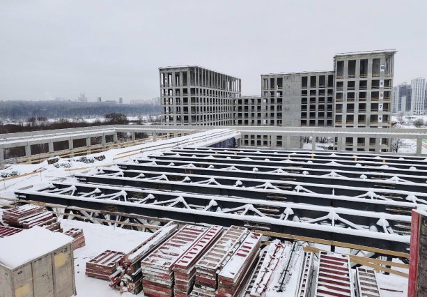 Строящаяся  хоккейная академия Александра Овечкина.