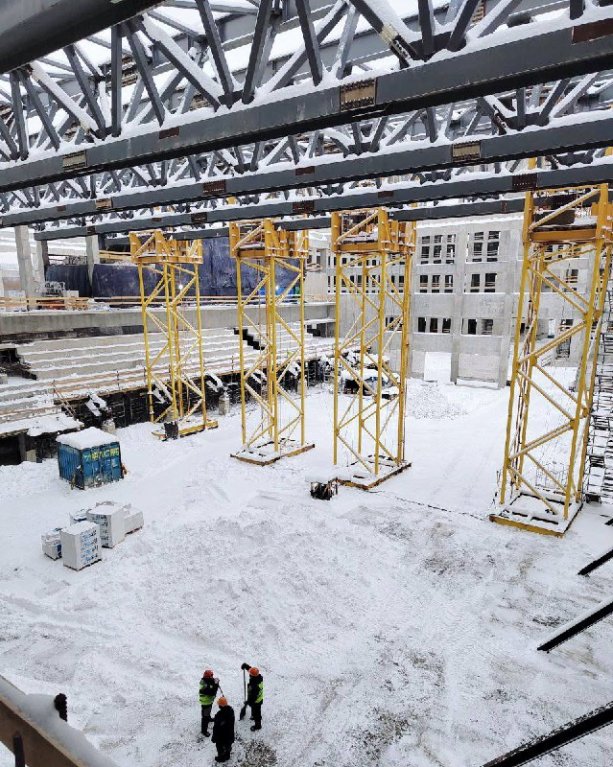 Строящаяся  хоккейная академия Александра Овечкина.