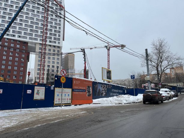 ​Строящийся Клубный дом «Кутузов Сити».