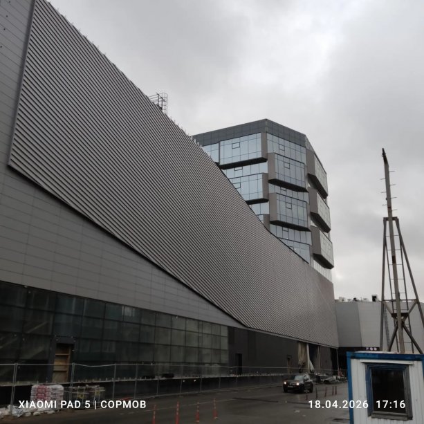 Строительство ТРЦ «Гагаринский» 2 на Орджоникидзе.