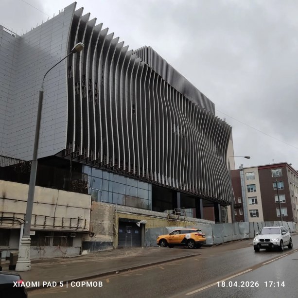 Строительство ТРЦ «Гагаринский» 2 на Орджоникидзе.