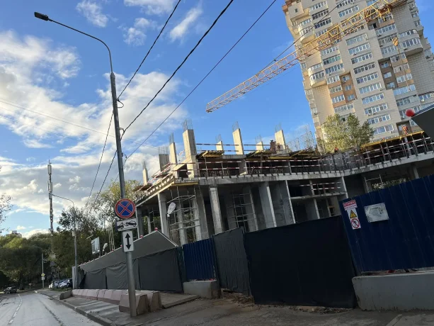 Строительство жилого комплекс бизнес-класса Sokolin Park.