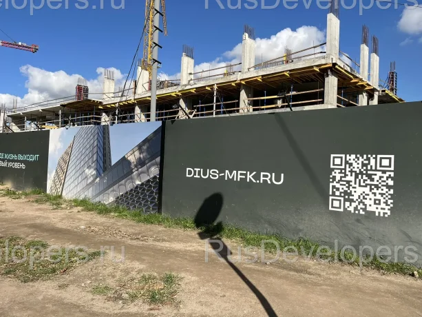 ​Строящийся Многофункциональный Комплекс DIUS на улице Академика Ильюшина, 21