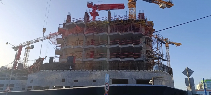 Строительство уникального ЖК  HideOUT.